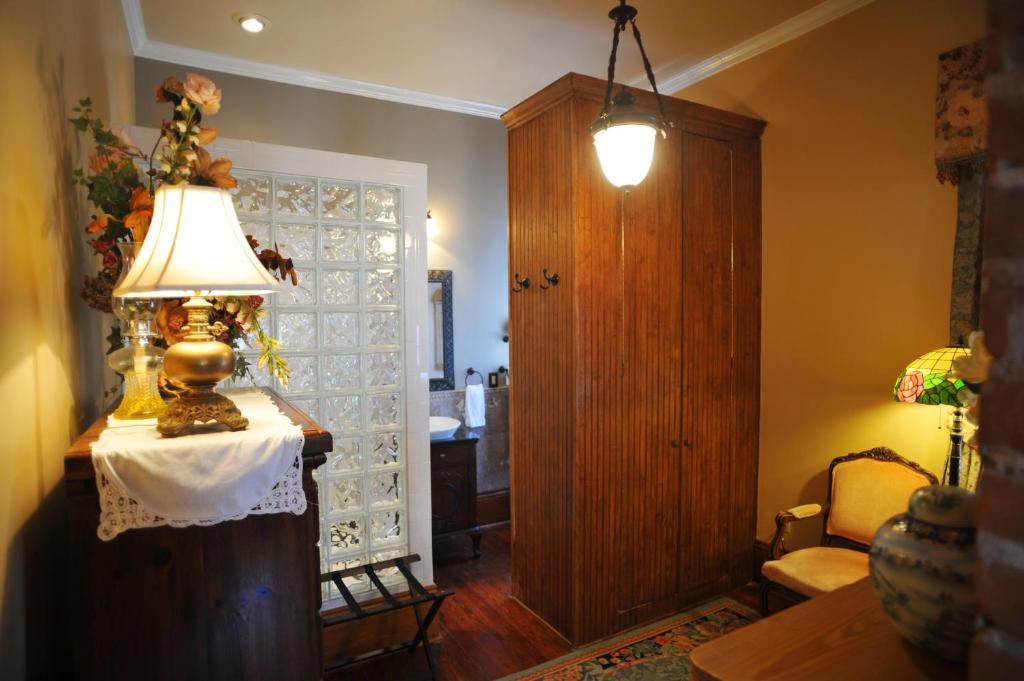 Hh Whitney House - A Bed & Breakfast On The Historic Esplanade New Orleans  Szoba fotó