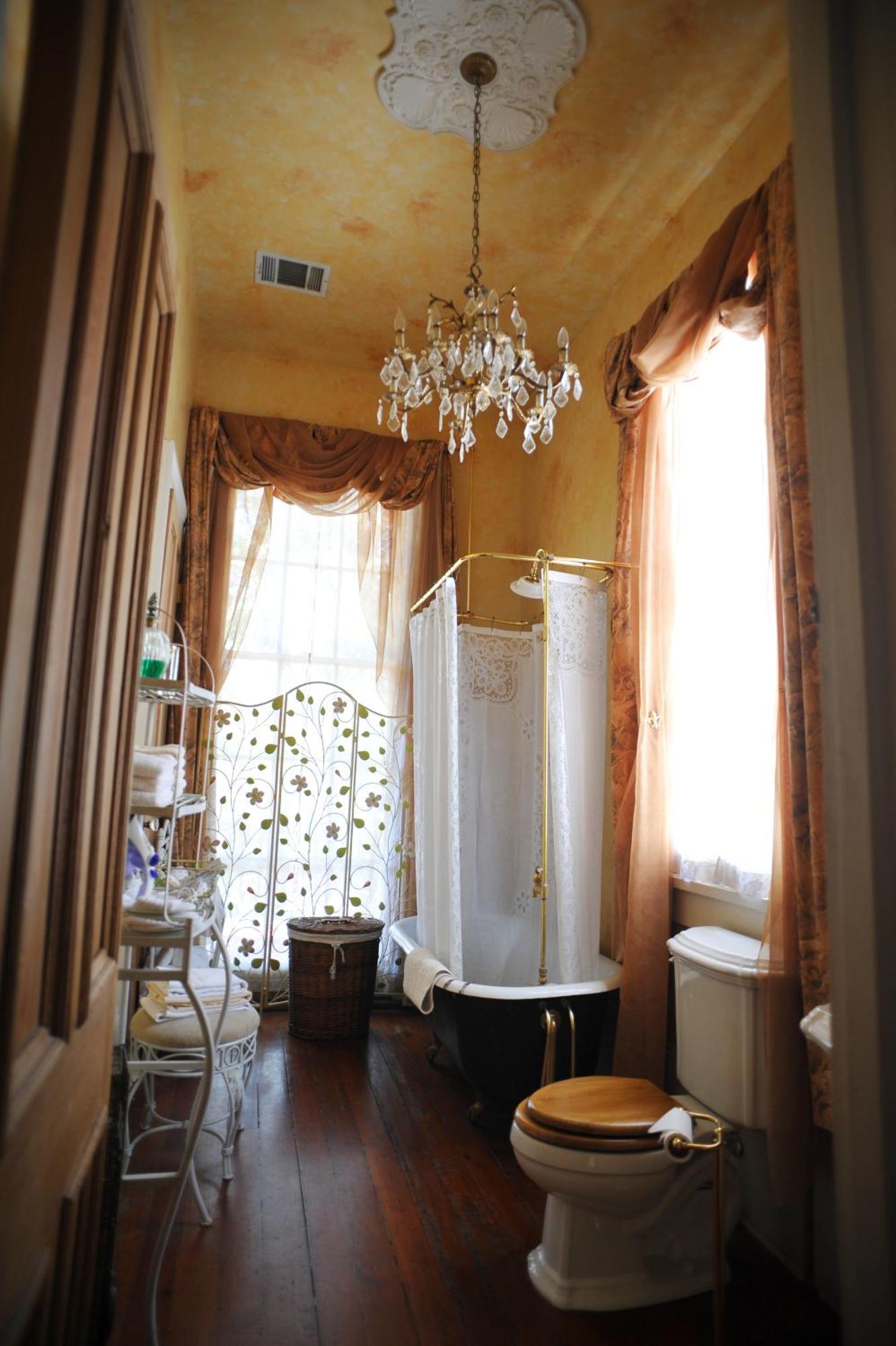 Hh Whitney House - A Bed & Breakfast On The Historic Esplanade New Orleans  Kültér fotó