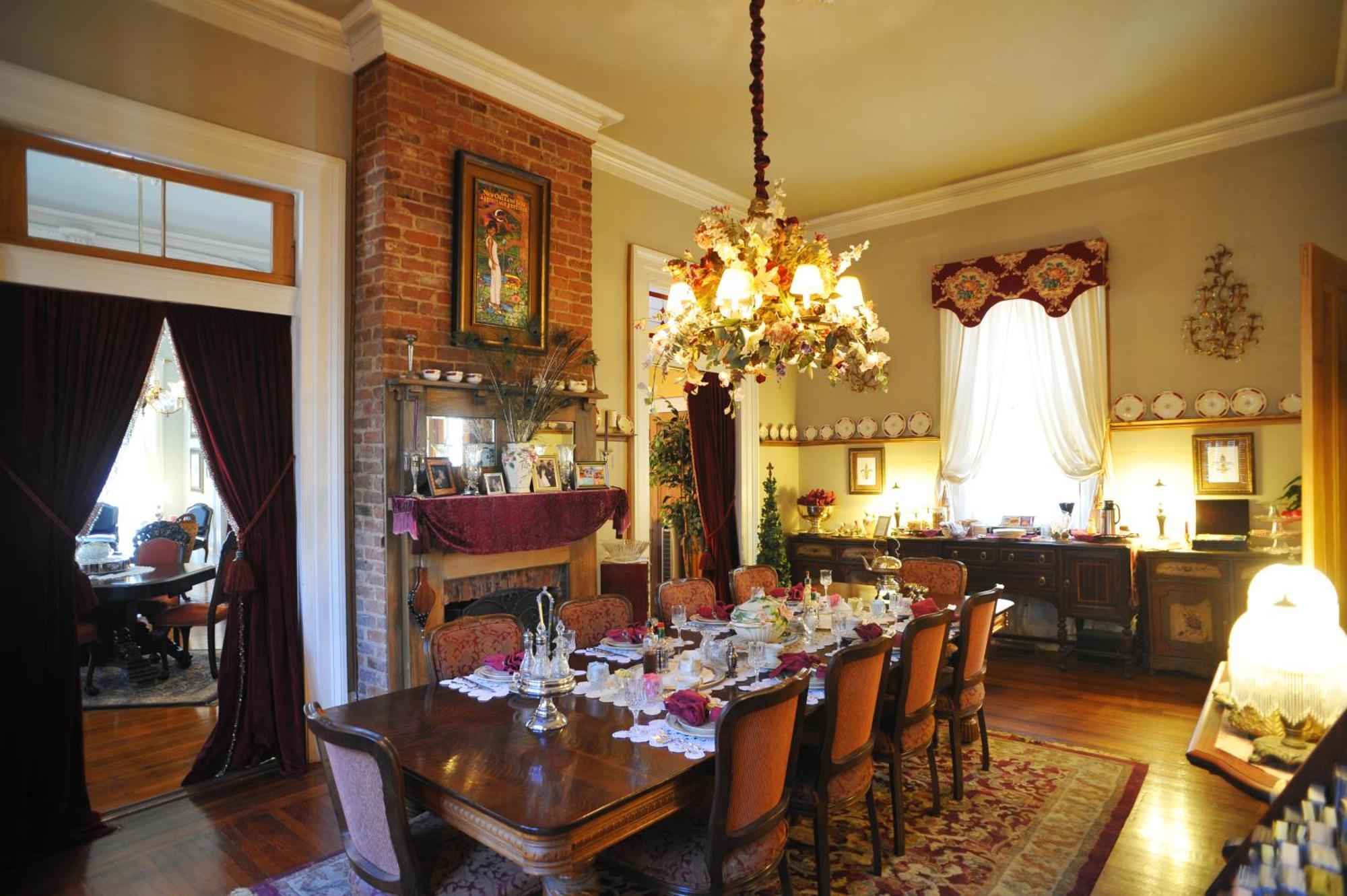 Hh Whitney House - A Bed & Breakfast On The Historic Esplanade New Orleans  Kültér fotó